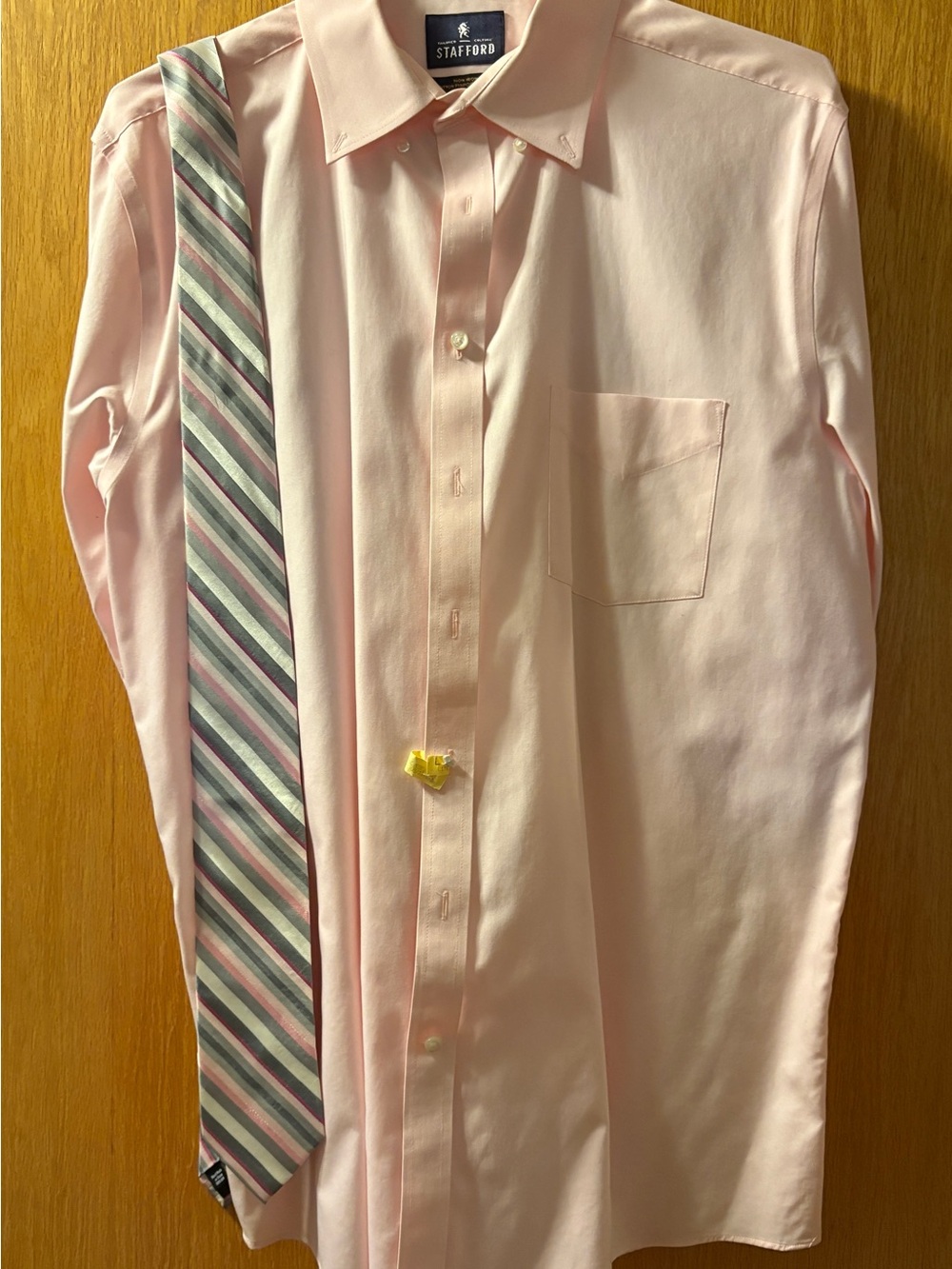 Stafford Light Pink Men’s Dress Shirt